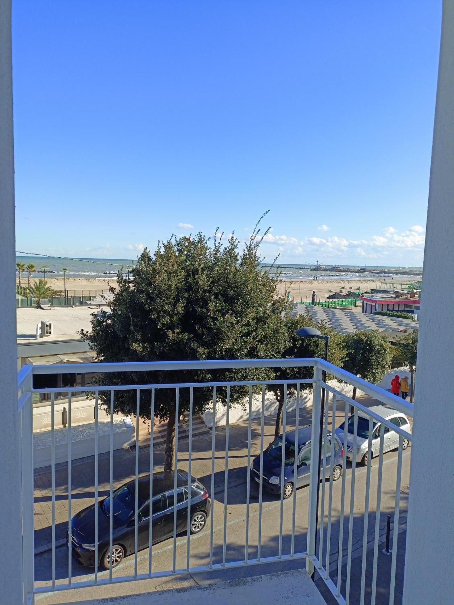 Hotel Ariston Imperial Porto Garibaldi Bagian luar foto