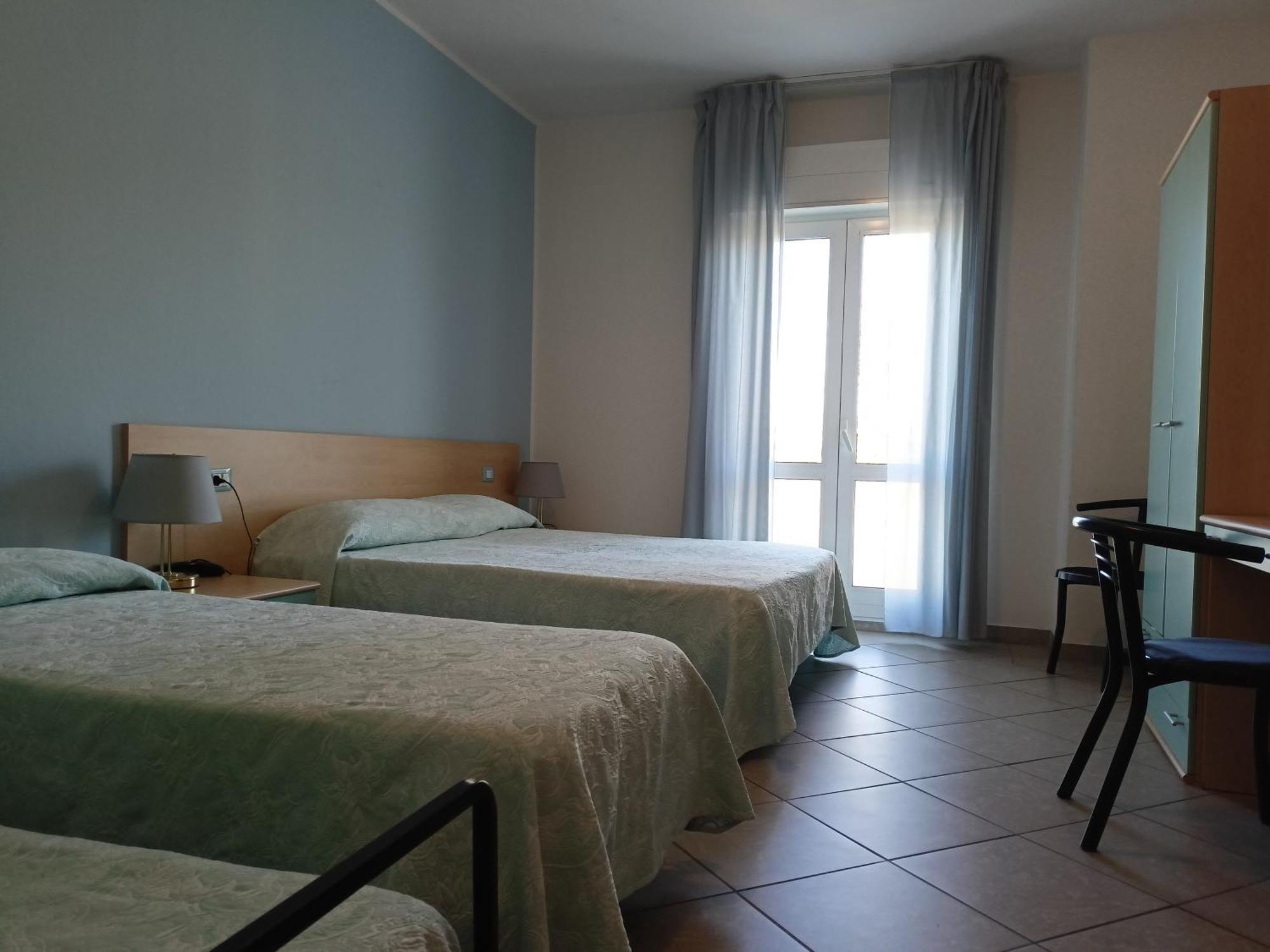 Hotel Ariston Imperial Porto Garibaldi Bagian luar foto