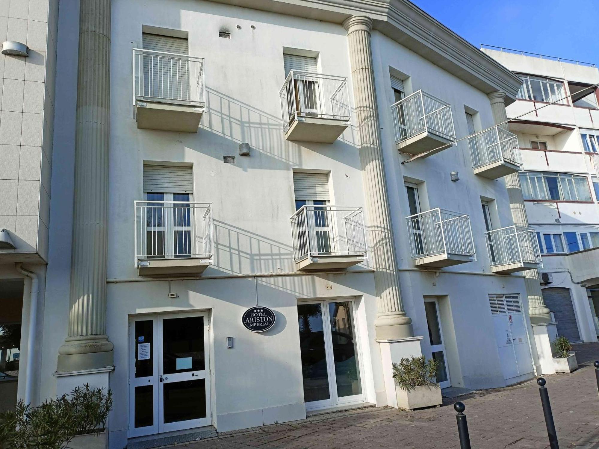 Hotel Ariston Imperial Porto Garibaldi Bagian luar foto