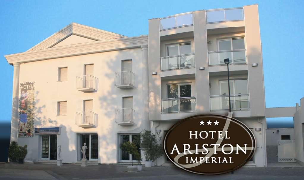 Hotel Ariston Imperial Porto Garibaldi Bagian luar foto